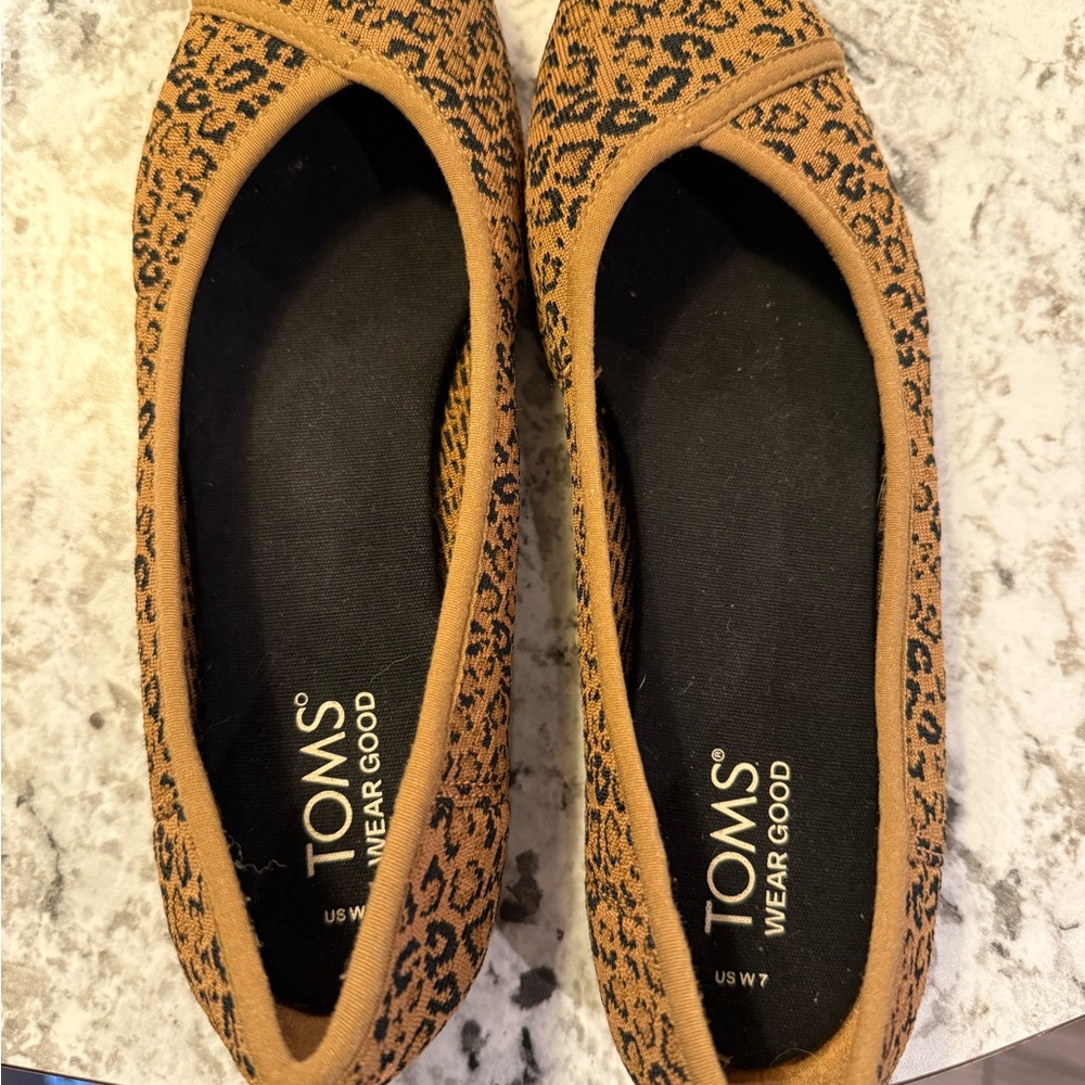 TOMS Women's Leopard Print Flats - Tan - Picture 3 of 5